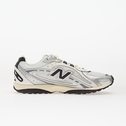 NEW BALANCE
204L SILVER METALLIC BLACK MEN'S