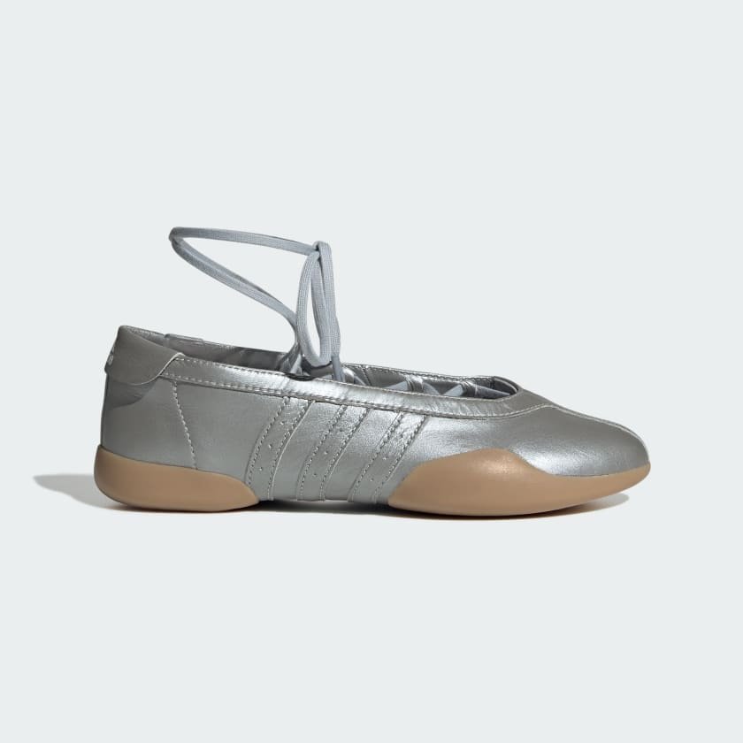 Adidas Taekwondo Mei Ballet shoes in Silver Metallic